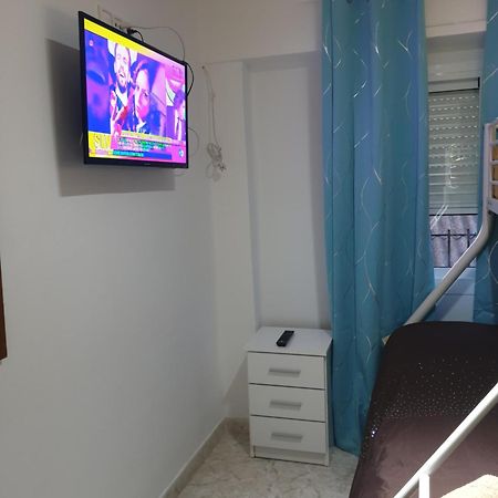 Rooms Nice And Quite Валенсія Екстер'єр фото